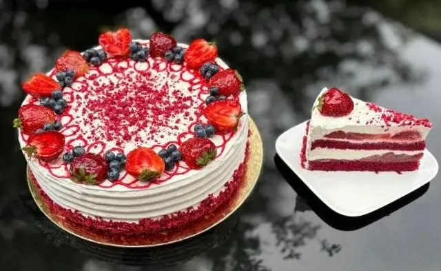 Mascarpone dort s malinami