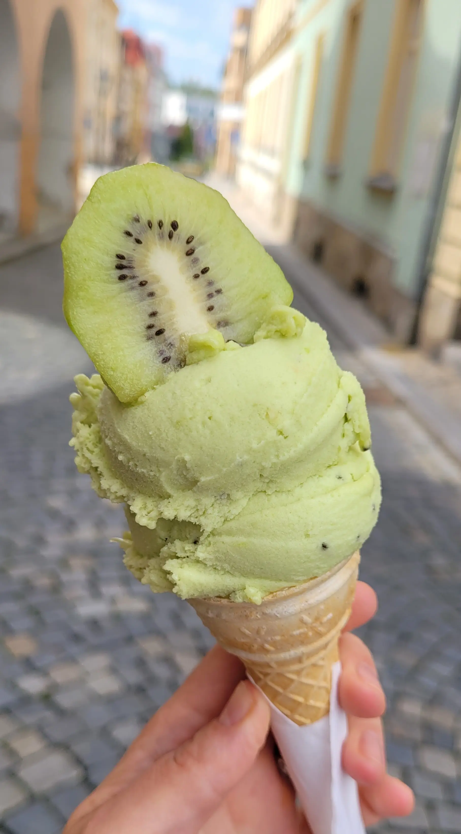 Kiwi Zmrzlina